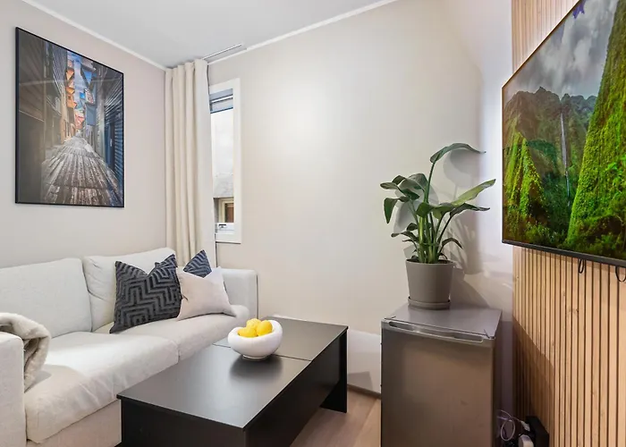 King Bed - Behind Bryggen - Renovated Des 23 * Bergen